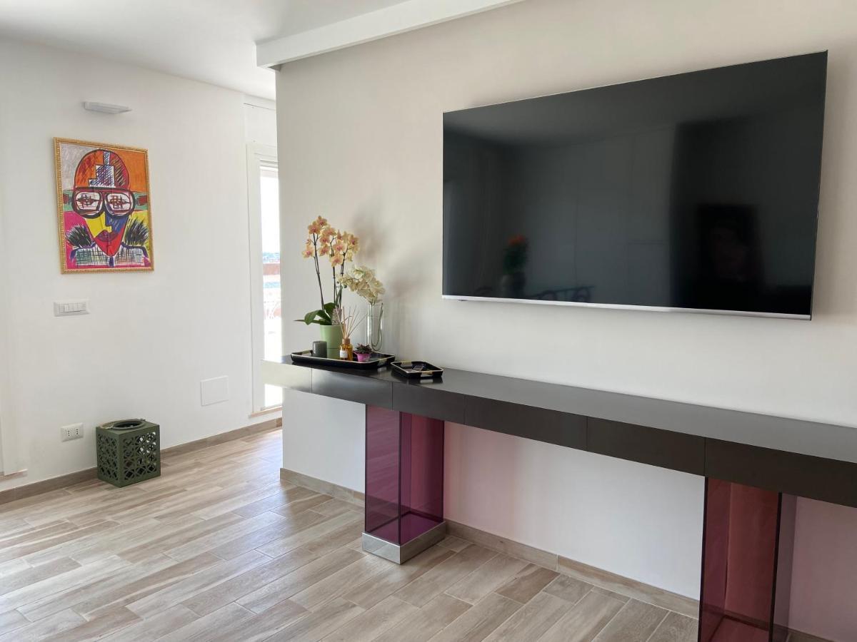 Attico Panoramico Luxury Roma Apartment Ngoại thất bức ảnh