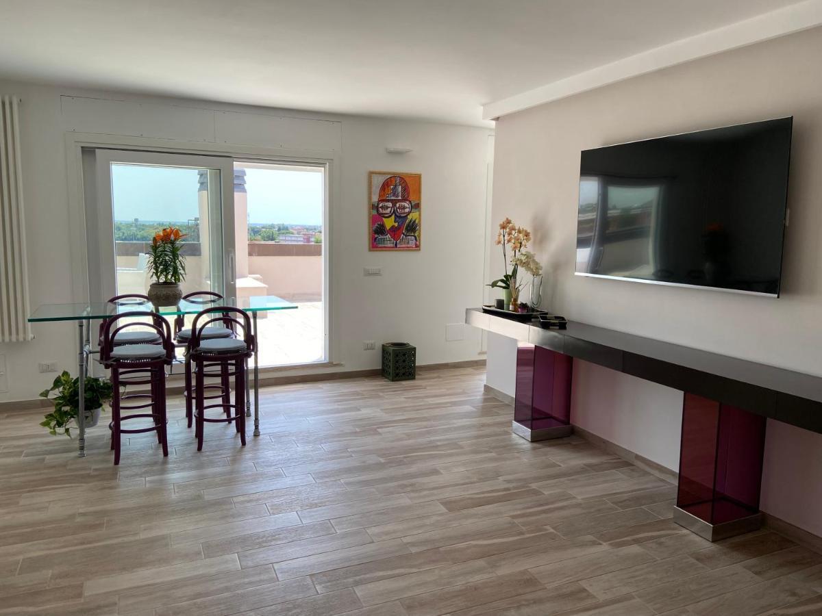 Attico Panoramico Luxury Roma Apartment Ngoại thất bức ảnh
