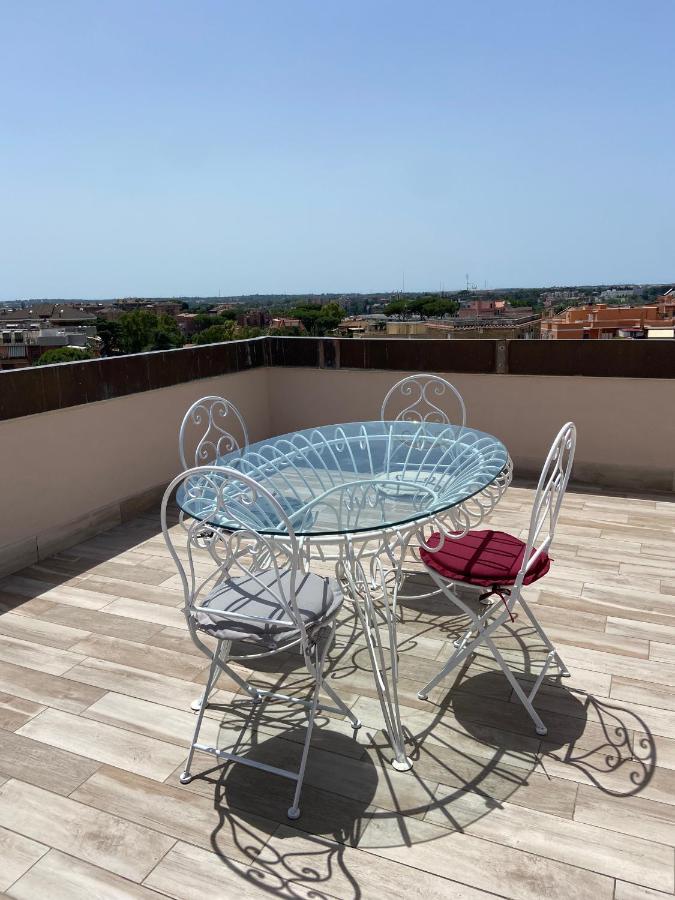 Attico Panoramico Luxury Roma Apartment Ngoại thất bức ảnh