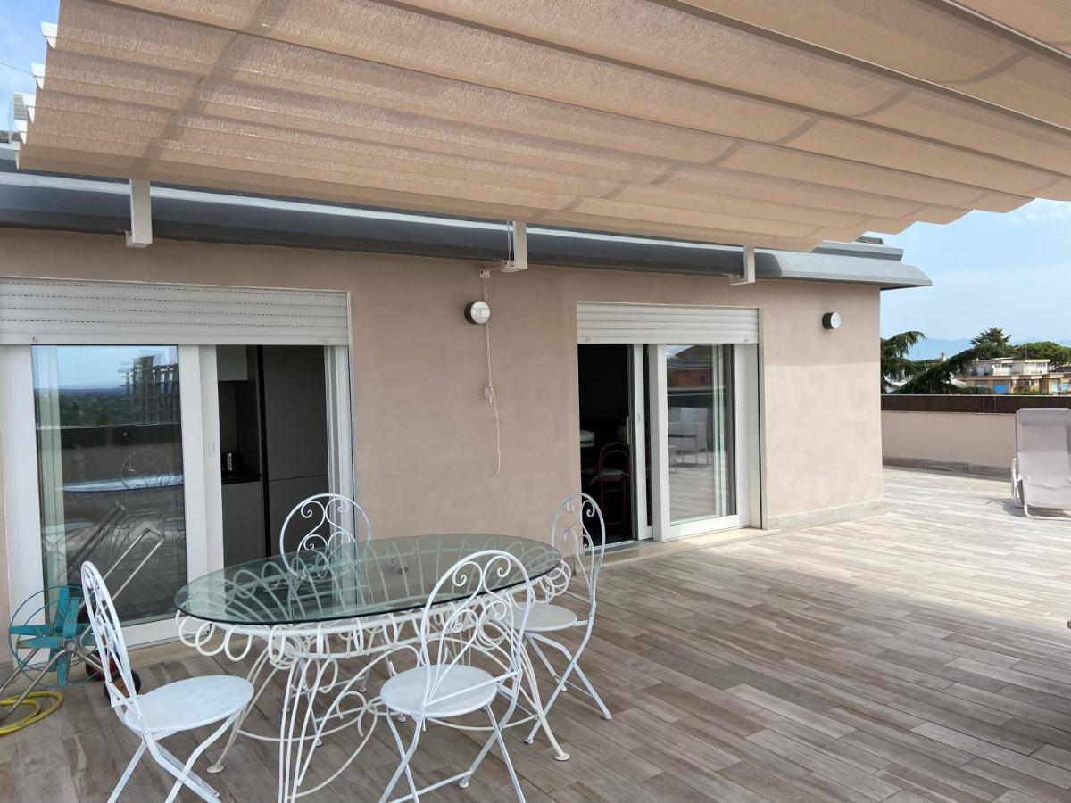 Attico Panoramico Luxury Roma Apartment Ngoại thất bức ảnh
