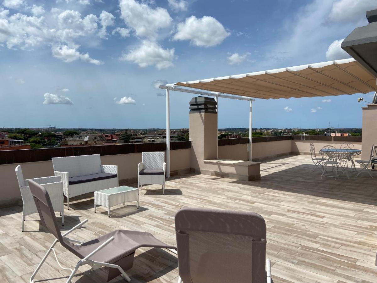 Attico Panoramico Luxury Roma Apartment Ngoại thất bức ảnh